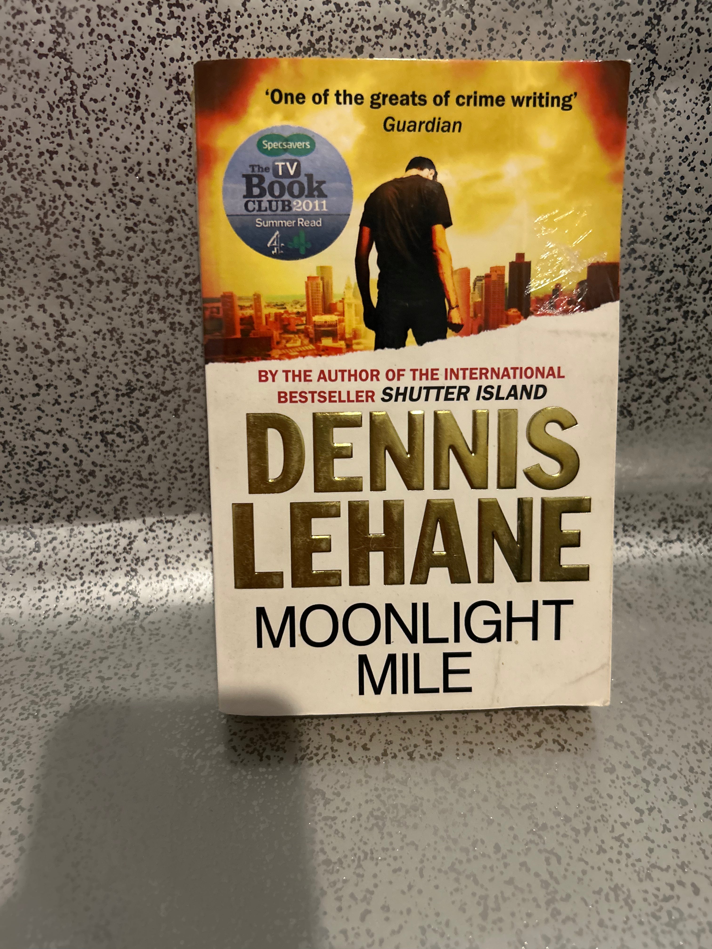 Dennis Lehane - Moonlight Mile